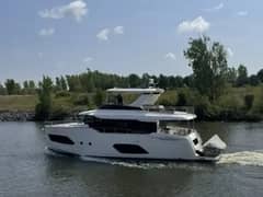 2024 Absolute NAVETTA 58 "2024 Absolute NAVETTA 58" photo 3