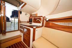 1997 Hinckley Runabout 29 "Golden Gate" photo 5