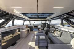 2022 Ferretti Yachts Skydeck photo 6
