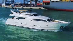 2000 Ferretti Yachts Custom Line 94 photo 2