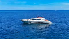 2010 Lazzara Yachts LSX 92 photo 9