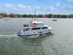 2010 Ocean Alexander 83 photo 8