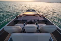 2021 Pershing 8X photo 3