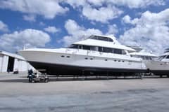 1998 Lazzara Yachts 76 Skylounge Grand Salon "Ohana" photo 3