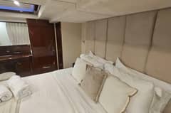 2002 Ferretti Yachts 720 photo 8