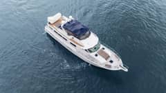 1998 Hatteras Sport Deck photo 4