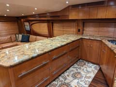 2007 Hatteras 68 Convertible photo 8