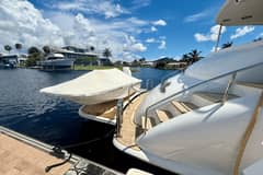 2005 68 FLYBRIDGE photo 4