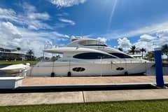 2005 68 FLYBRIDGE photo 1