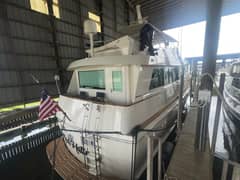 1988 Hatteras Motor Yacht photo 6
