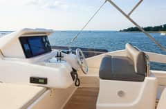 2018 Ferretti Yachts photo 8