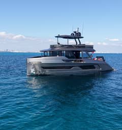 2024 Explorer EX62 photo 2