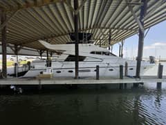 1993 Johnson 56 High Tech Motor Yacht photo 3
