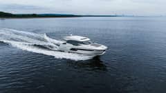 2022 Prestige 520S photo 4