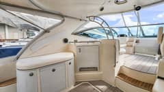2007 Cruisers 520 Express photo 8