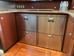 2006 Sea Ray 52 Sedan Bridge photo 2