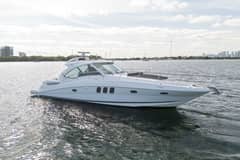 2005 Sea Ray 48 Sundancer photo 3