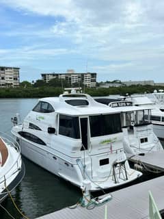 2000 Carver 506 Motor Yacht photo 4