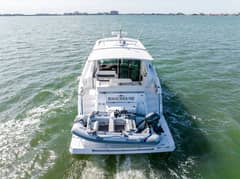 2018 Cruisers Yachts 50 CANTIUS photo 7