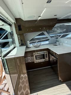 2020 Cruisers Yachts 50 CANTIUS photo 6