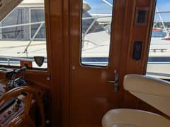 2006 Grand Banks photo 7