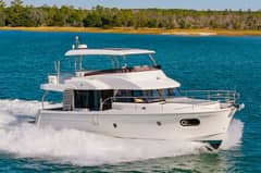2022 Beneteau Swift Trawler photo 1