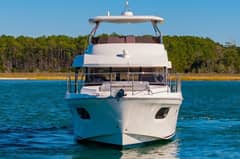 2022 Beneteau Swift Trawler photo 4