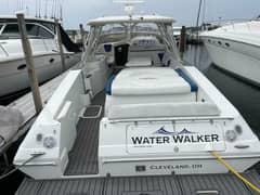 2006 Fountain 48 Express Cruiser photo 2