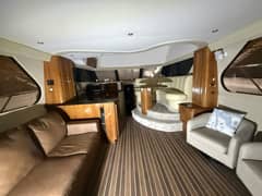 2004 Carver 460 voyager photo 2