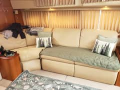 2005 Carver 444 Motor Yacht photo 7