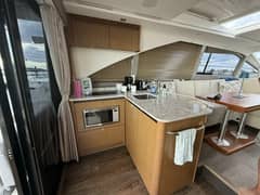 2018 Sea Ray 460 Sundancer photo 8