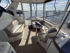 2001 Cruisers Yachts 4450 Express Motor Yacht "CAVU" photo 4