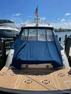 2010 Sea Ray 450 Sundancer photo 5