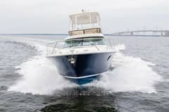 2021 Tiara Yachts 4400 Flybridge photo 8