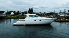 2007 Tiara Yachts 4300 Sovran photo 1