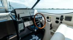 2007 Tiara Yachts 4300 Sovran photo 8