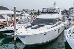 2009 Meridian 441 Sedan photo 1