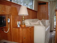 2000 Silverton 42 Convertible photo 8