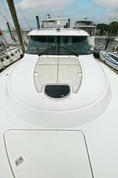2015 Tiara Yachts C44 Coupe photo 9