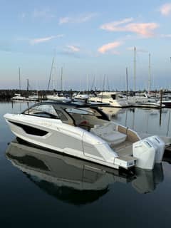 2024 Cruisers Yachts 42 GLS OB photo 4