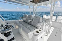 2024 Yellowfin 42 Offshore photo 3