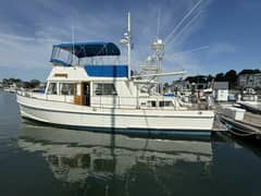 1999 Grand Banks 42 Classic photo 6