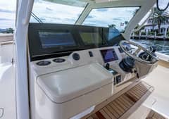 2019 Scout 420 LXF photo 3