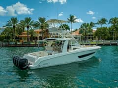2016 Boston Whaler photo 5