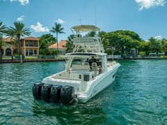 2016 Boston Whaler photo 7