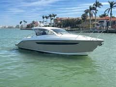 2015 Pursuit 365i Sport Coupe "Cadence" photo 5