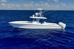 2017 Bahama 41CC photo 1