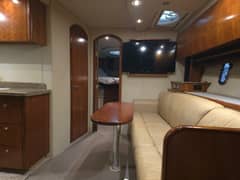 2008 Cruisers Yachts photo 9