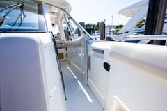 2019 Boston Whaler 380 Realm photo 8