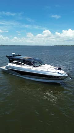2025 Real 40 HT Luxury  photo 7